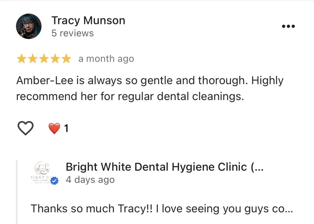 Five-star Facebook review from Tracy Munson praising Amber-Lee at Bright White Dental Hygiene Clinic in Riverview, NB